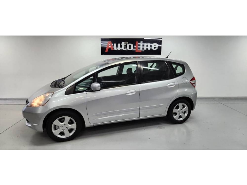 HONDA - FIT - 2011/2011 - Prata - R$ 47.990,00