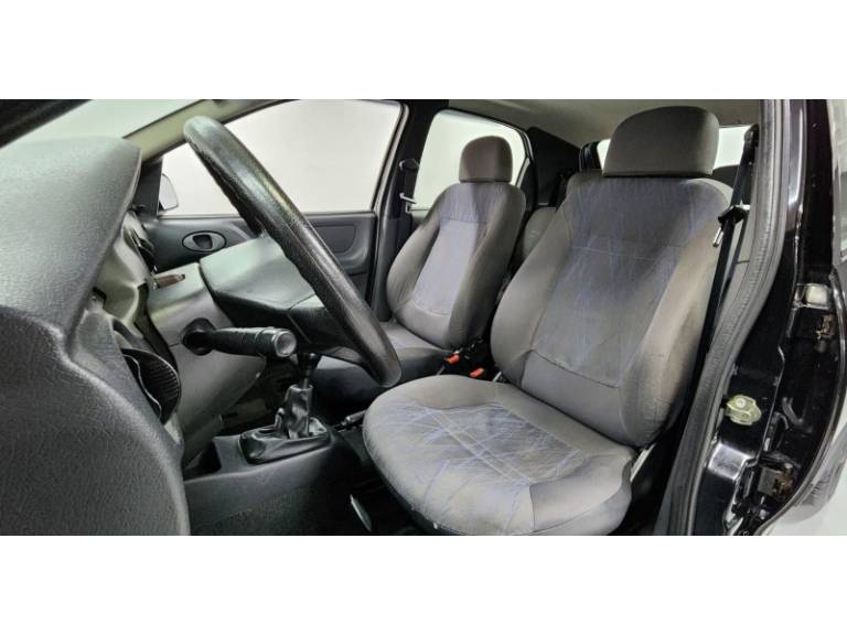 CHEVROLET - CELTA - 2006/2006 - Preta - R$ 21.900,00