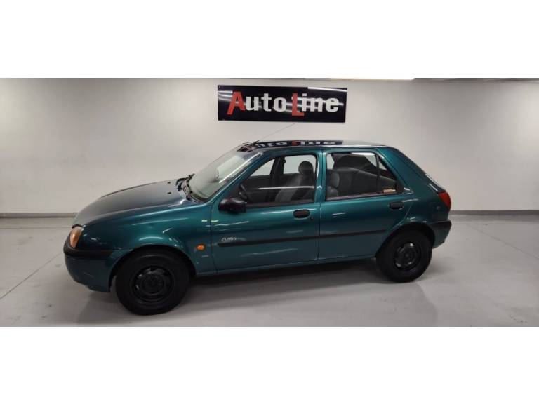 FORD - FIESTA - 2000/2000 - Verde - R$ 18.900,00